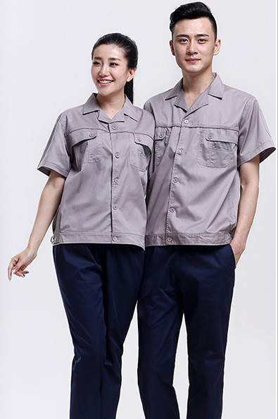 装饰公司工作服万能胶渍的去除 装饰公司工作服万能胶渍的去除